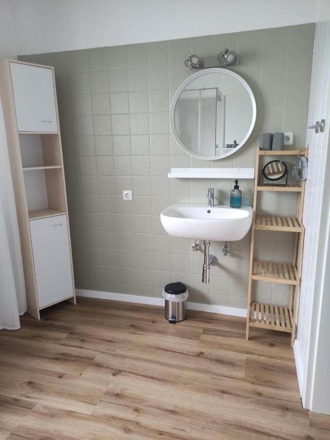 Apartamento Auszeit Im Bergdorf Höxter Exterior foto